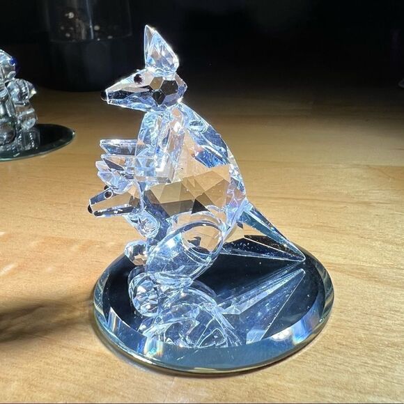 Kangaroo made of sparkly crystal - mother and baby - Picture 6 of 7